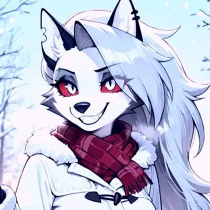 chat with ai character: Loona