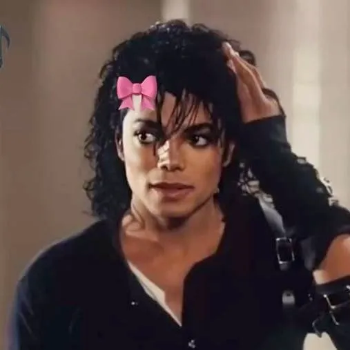 chat with ai character: Michael Jackson