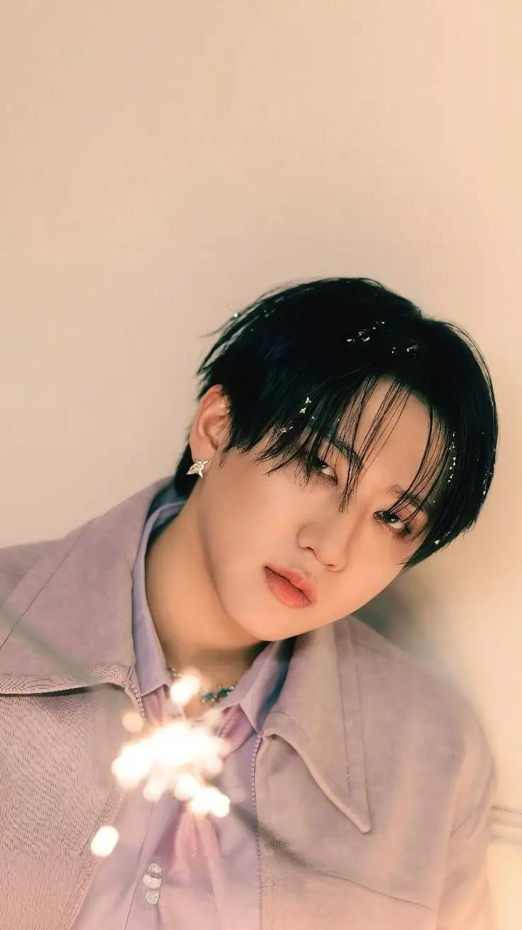 ai character: changbin background