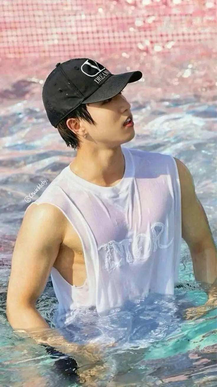 ai character: jisung__지성 background