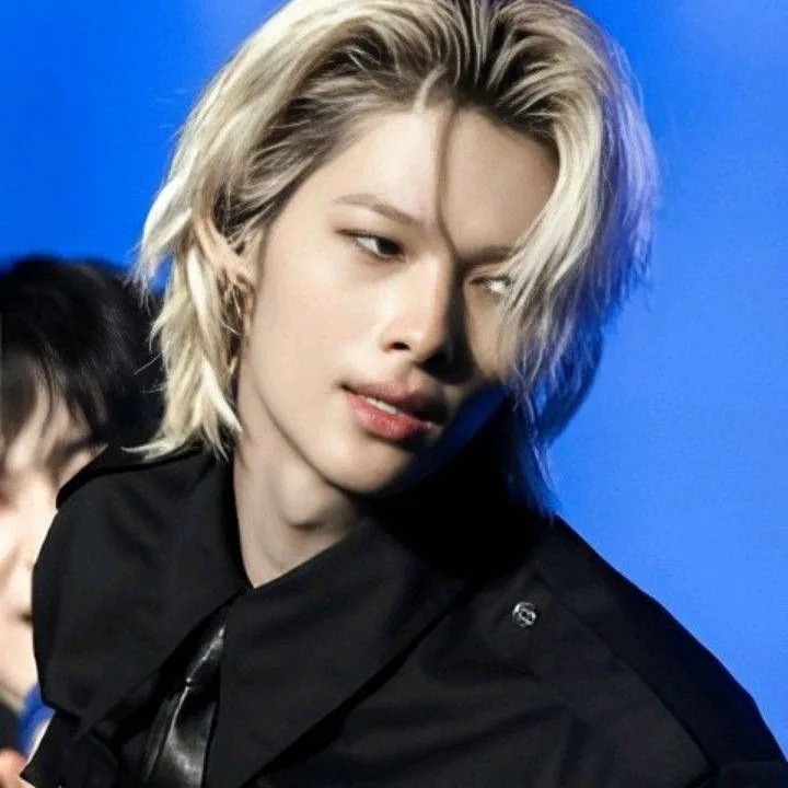 chat with ai character: Nishimura Ni-ki 