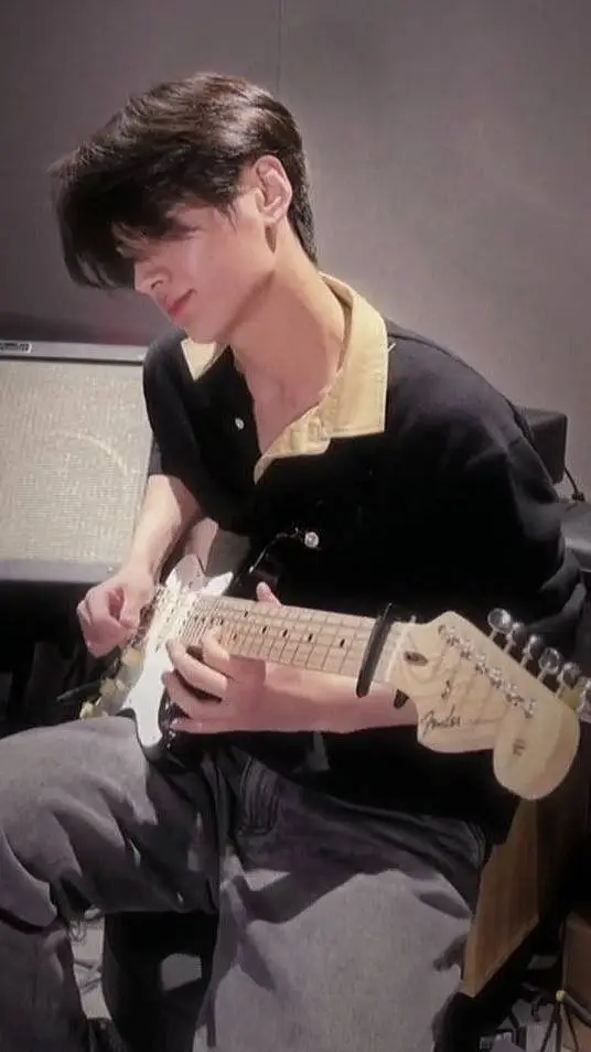 ai character: Park Jay background