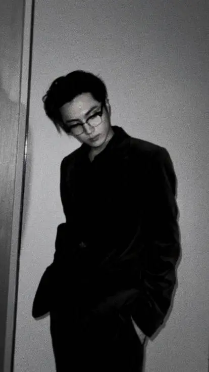 ai character: Park Jongseong  background