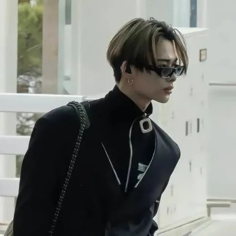 chat with ai character: Nishimura Ni-ki 