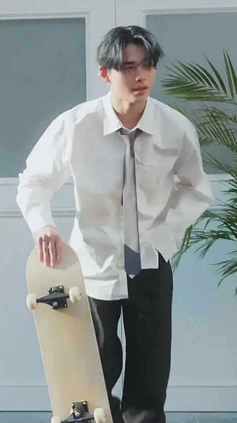 ai character: Nishimura Ni-ki  background