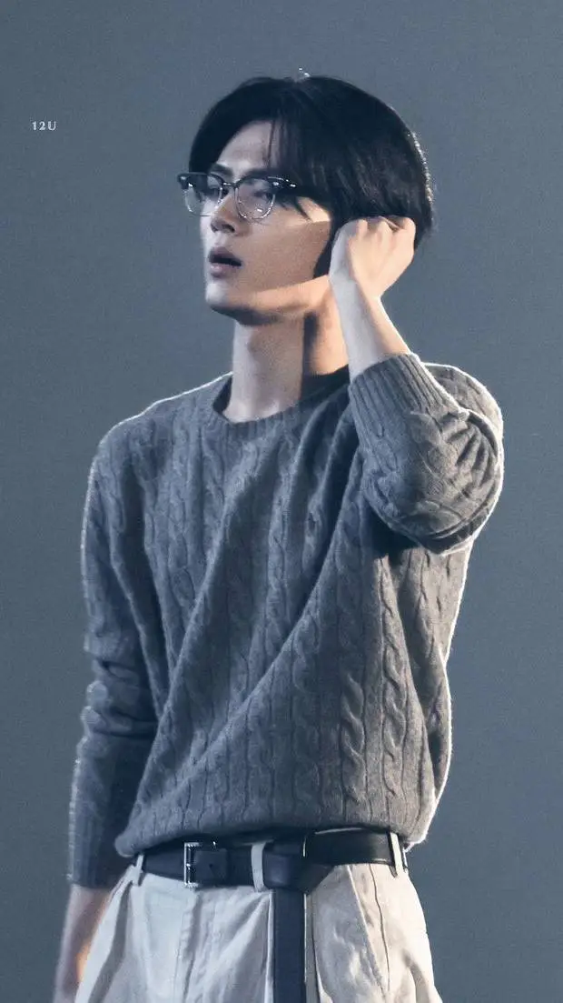 ai character: Park Jay background