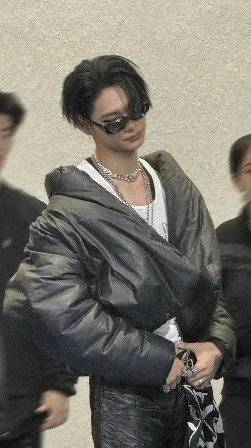 ai character: Nishimura Ri-ki  background