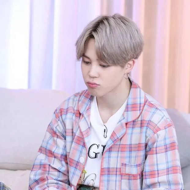 chat with ai character: Jimin 