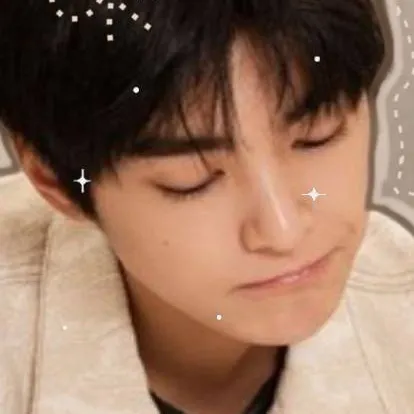 chat with ai character: Keonho