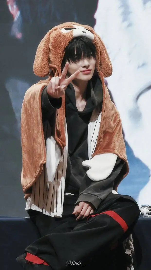 ai character: Niki background