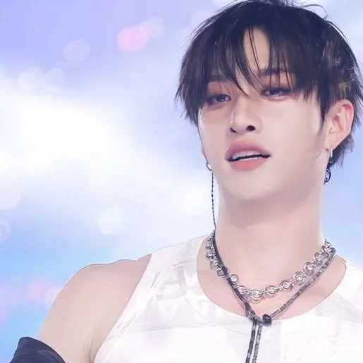 chat with ai character: ~★Bangchan★~