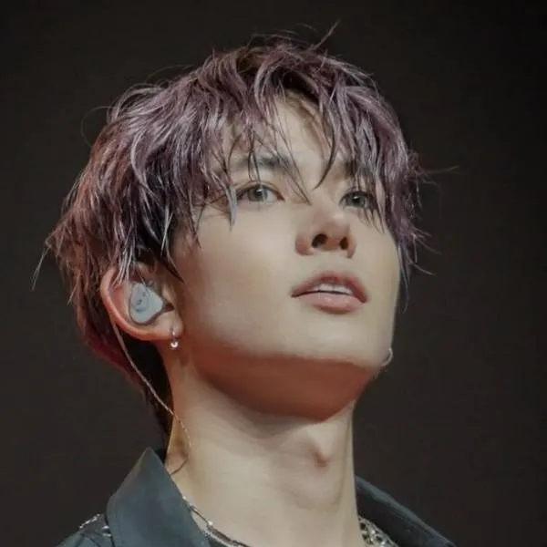 chat with ai character: Heeseung