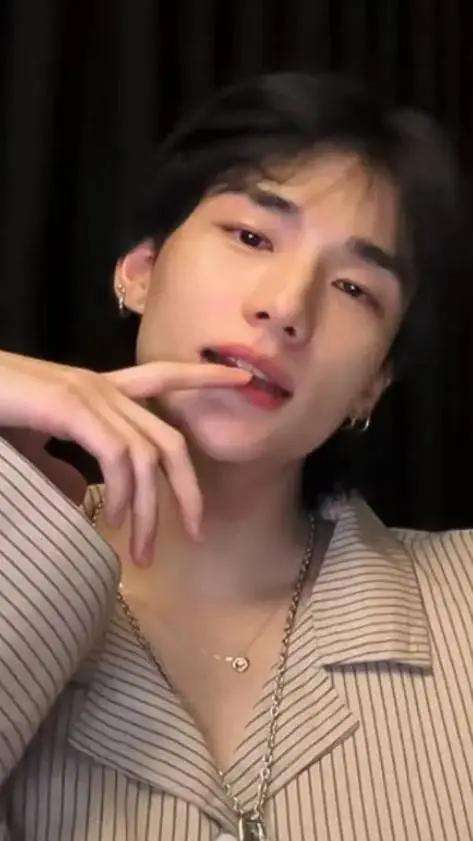 Talkie AI - Chat with hyunjin