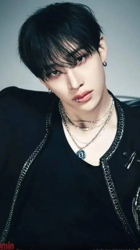 ai character: bang~chan background