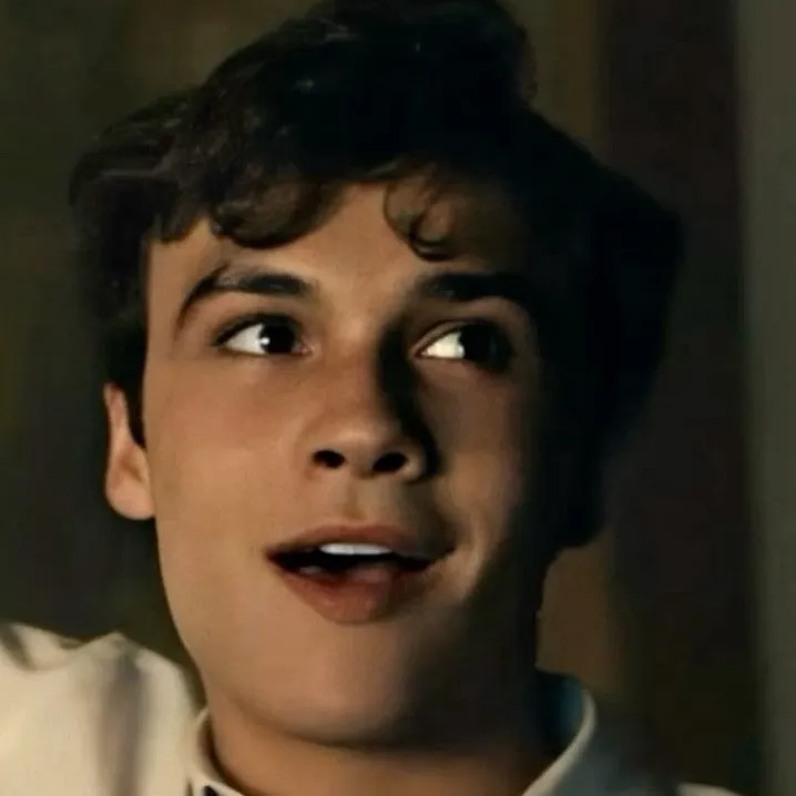 chat with ai character: mattheo riddle