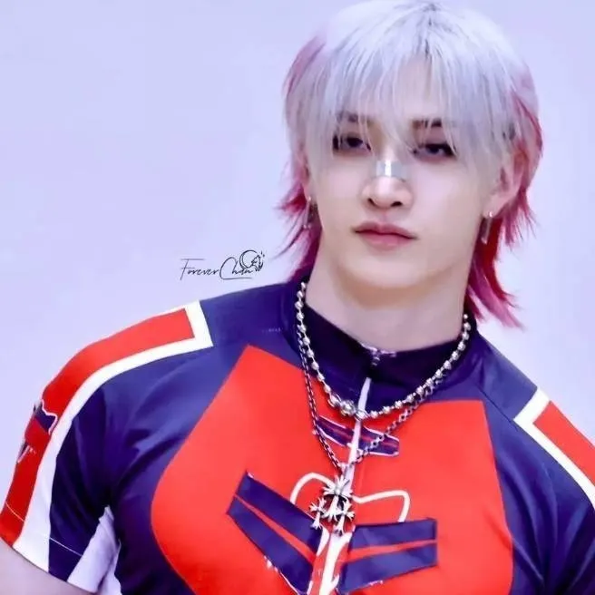 chat with ai character: Me duele amarte 