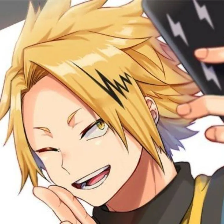 chat with ai character: MHA Soulmates💛🖤