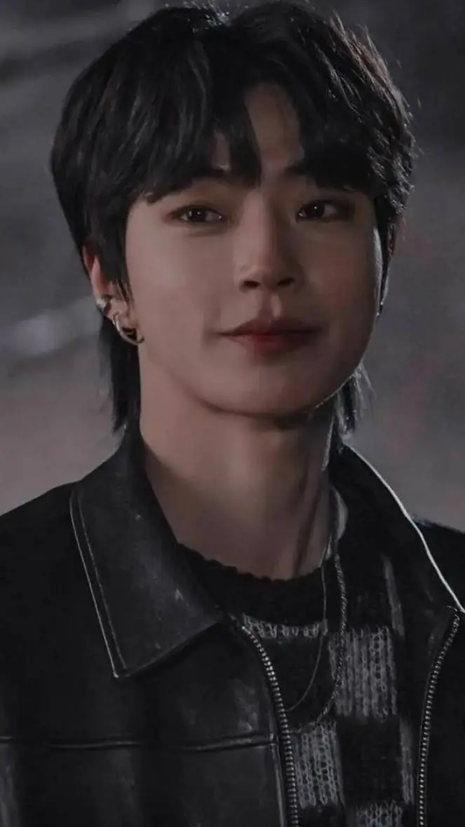 ai character: han seo-jun triste background