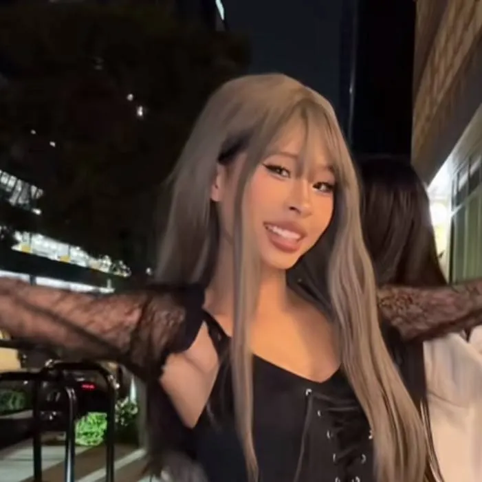 chat with ai character: Mha loves you