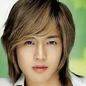 chat with ai character: Kim Hyun Joong❤️😍