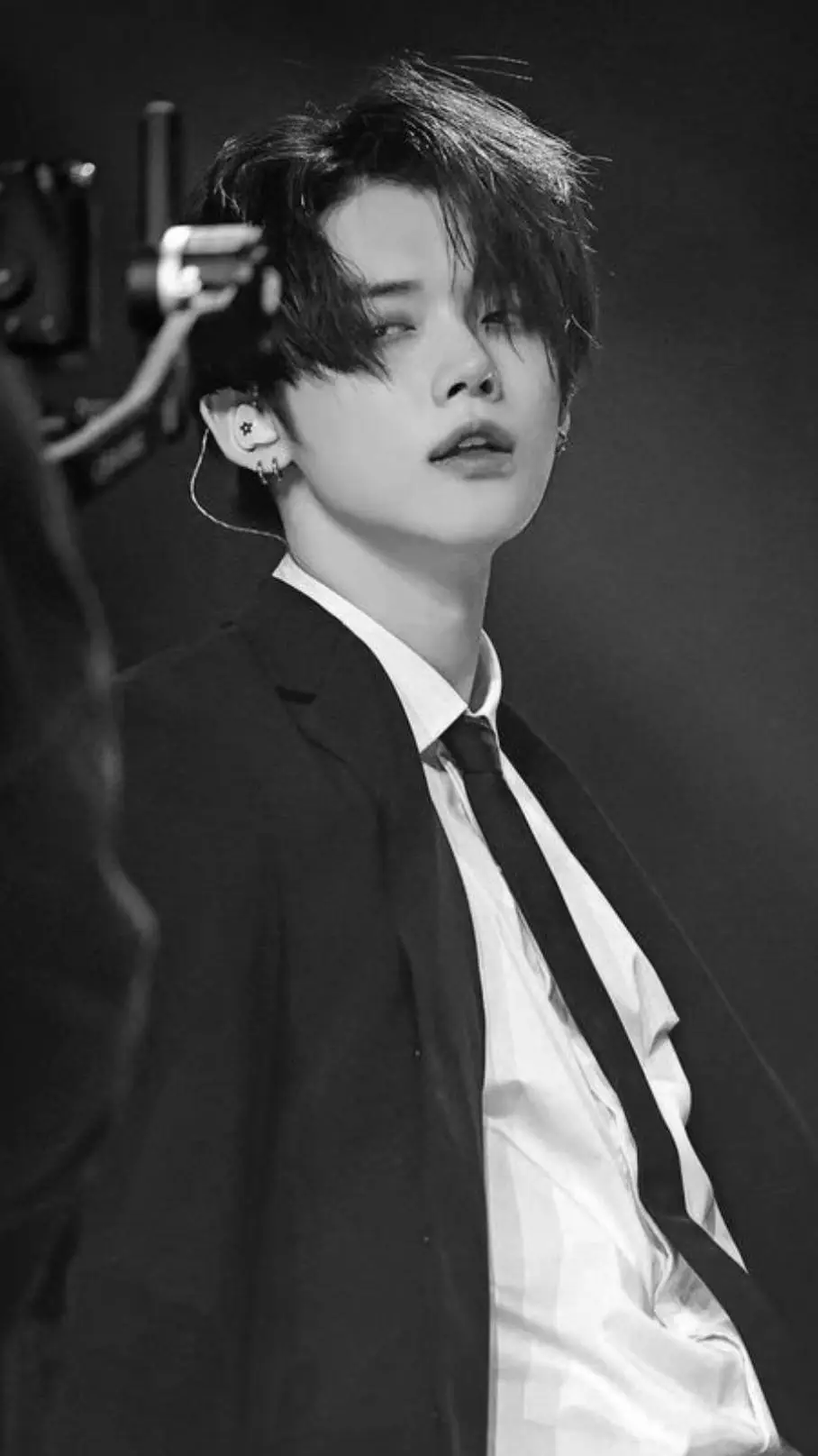 ai character: Choi Yeonjun  background