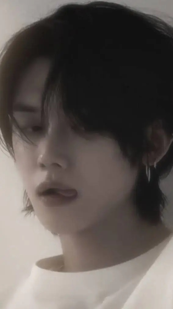 ai character: Choi Yeonjun background