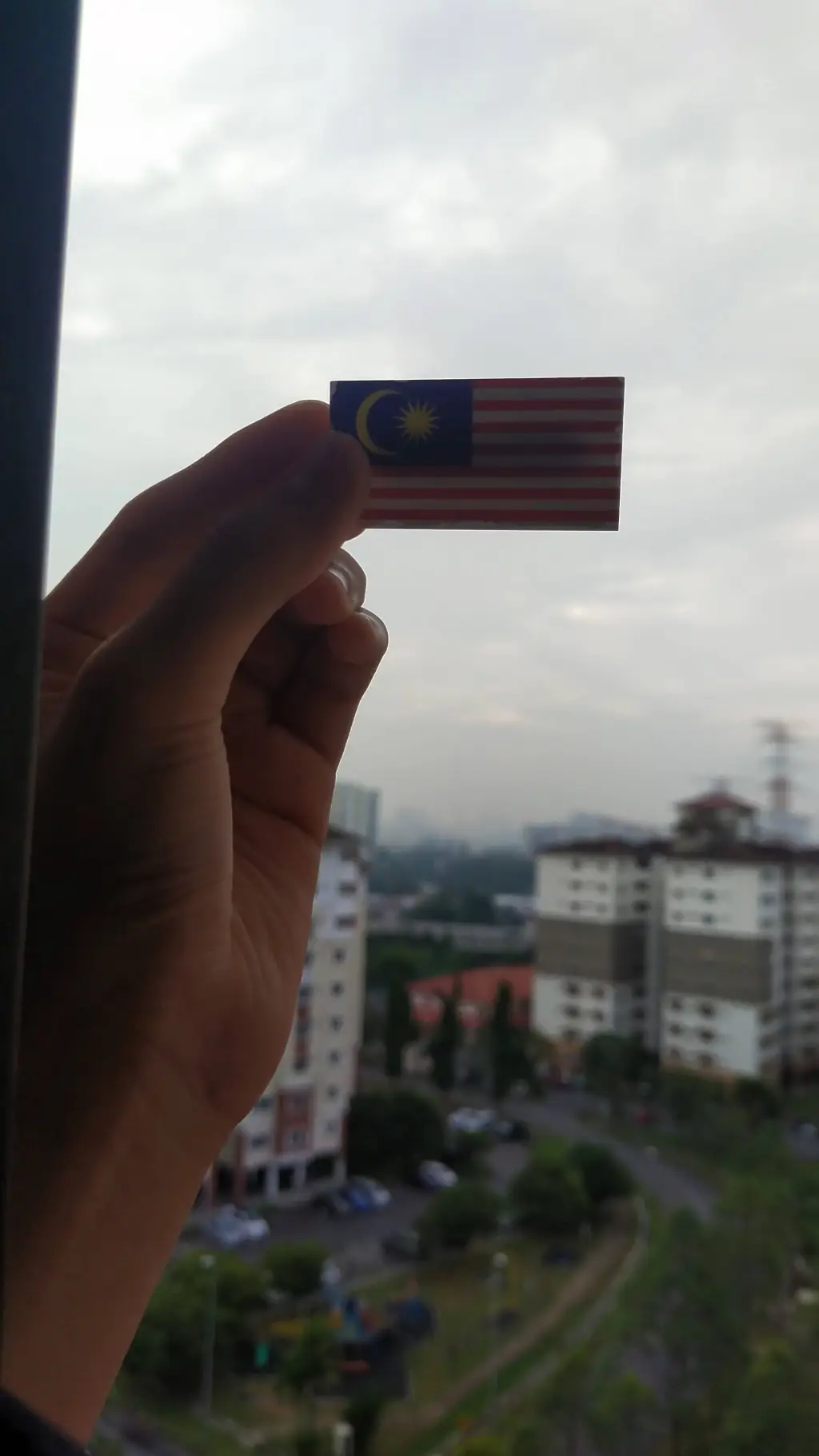ai character: 🇲alaysia background