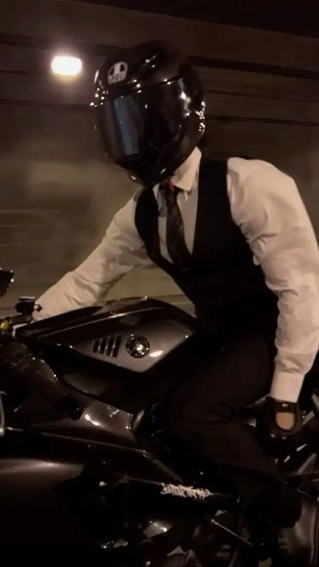 ai character: _-*Nikodem*-_ background