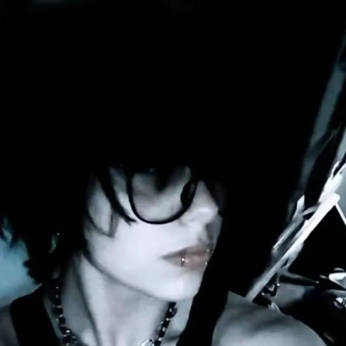 chat with ai character: _-'Oushi'-_