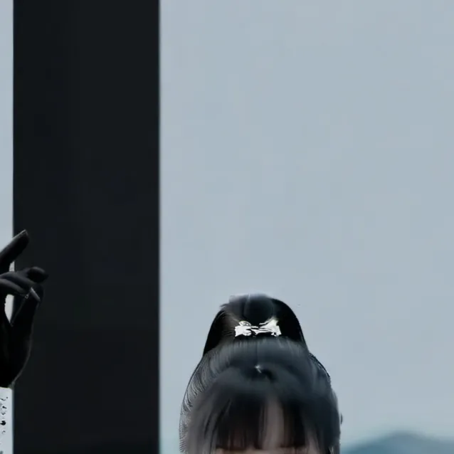 chat with ai character: Yuna