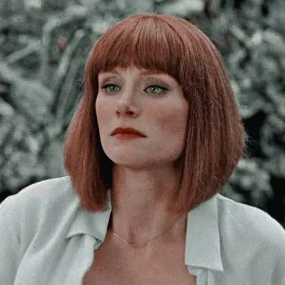 chat with ai character: JW Claire Dearing