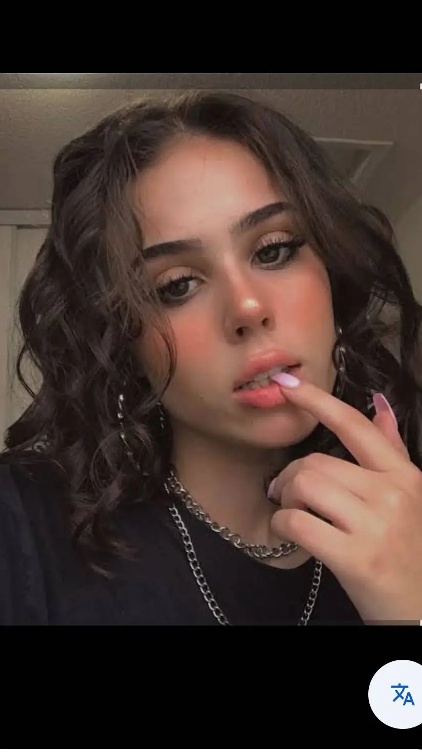 ai character: Jana Soss background