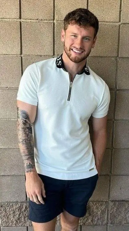 ai character: Matheus 2 background