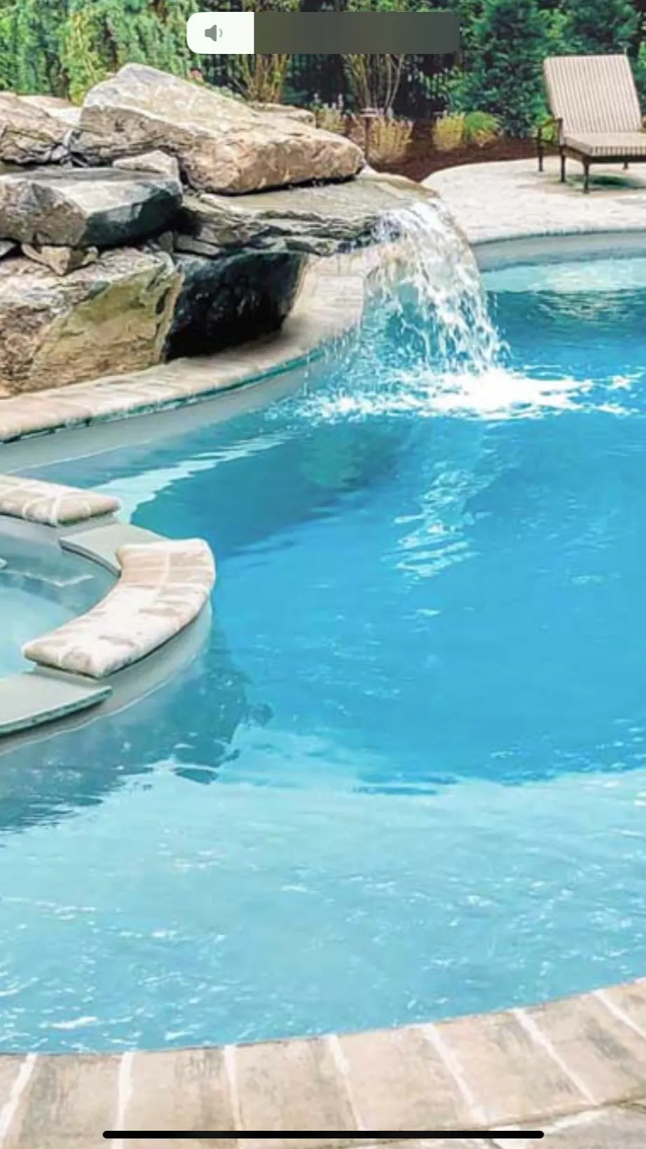 ai character: Hello kitty swim  background