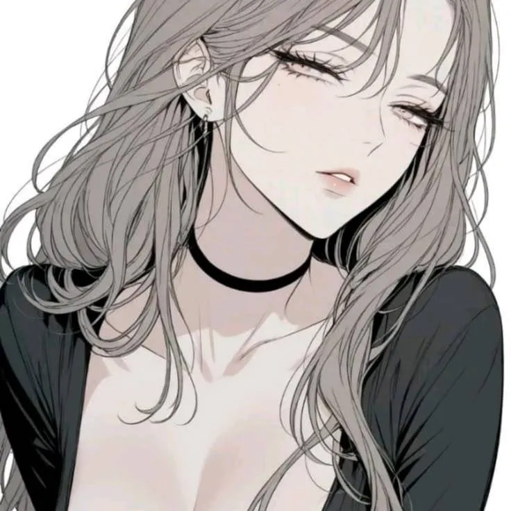 chat with ai character: Selene Valeri