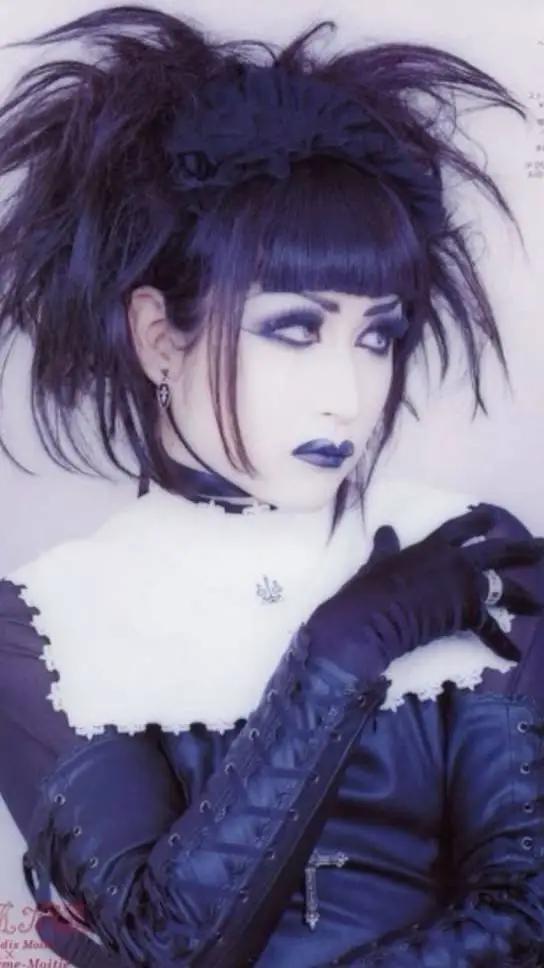 ai character: Mana Sama background