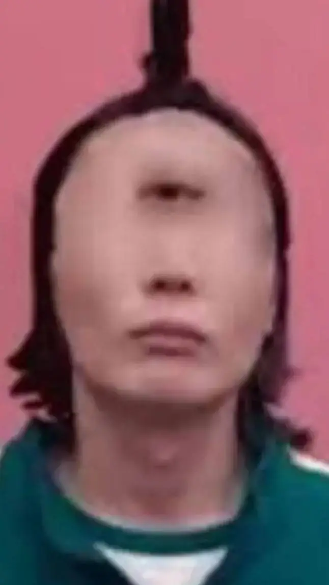 ai character: Alien namgyu background