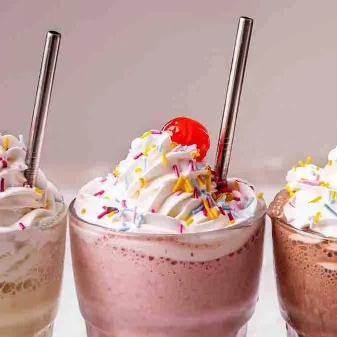 chat with ai character: Milkshake