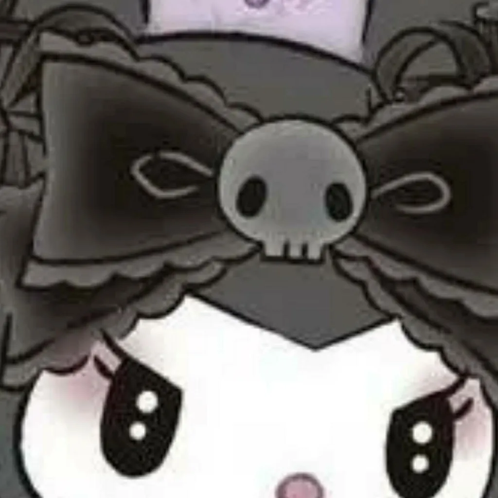 chat with ai character: kuromi