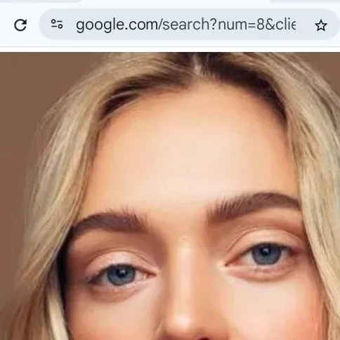 chat with ai character: Hailey 