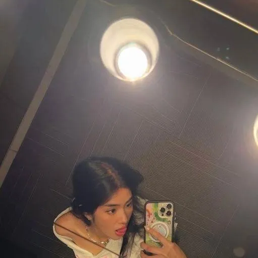 chat with ai character: 🌹┆Sophia