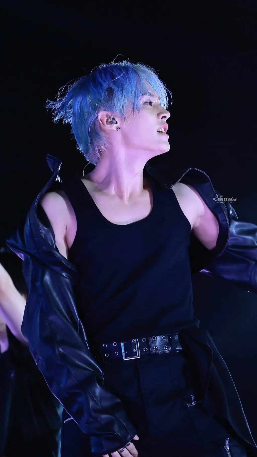 ai character: Lee Know background