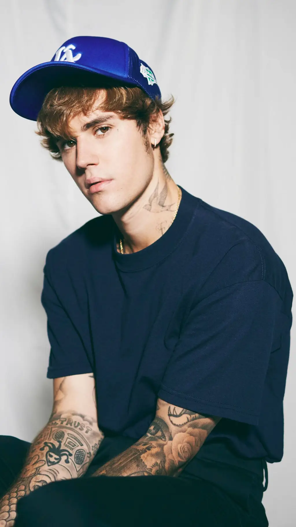 ai character: JUSTIN BEABER♡ background