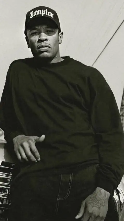 ai character: Dr.Dre background