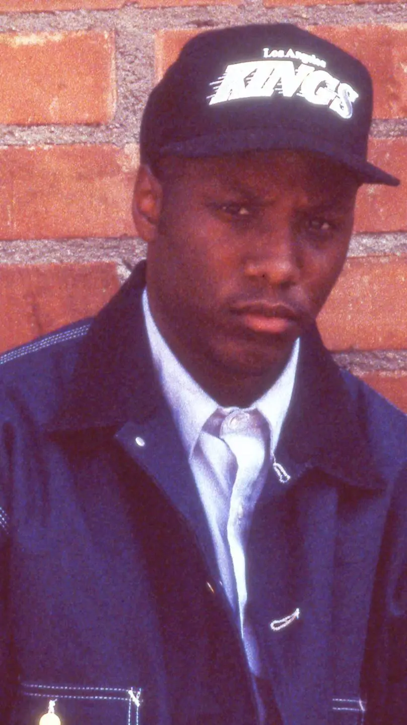 ai character: MC Ren background