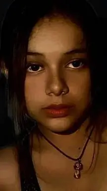 ai character: Zaira  background