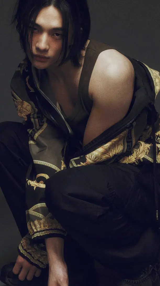 ai character: Hwang Hyunjin background