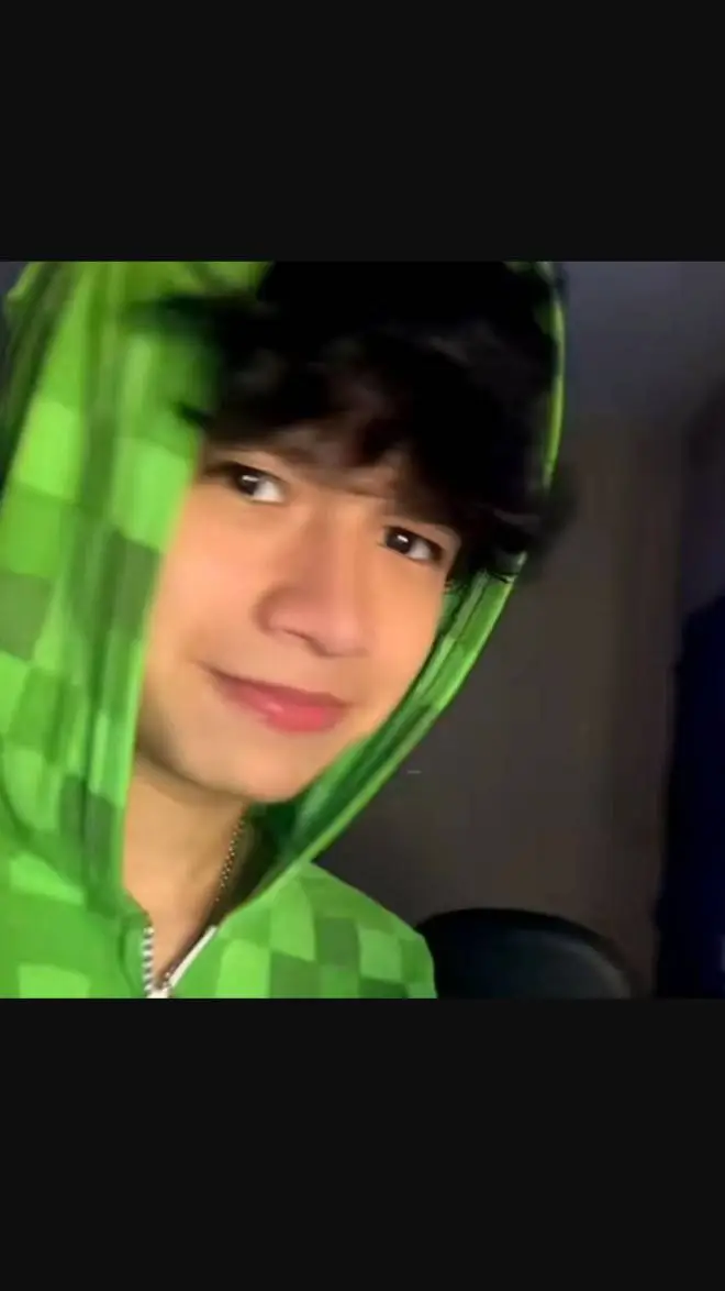 ai character: 🧸~Eder x Monkey~🧸 background