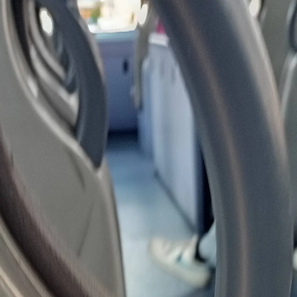 chat with ai character: new first bus 