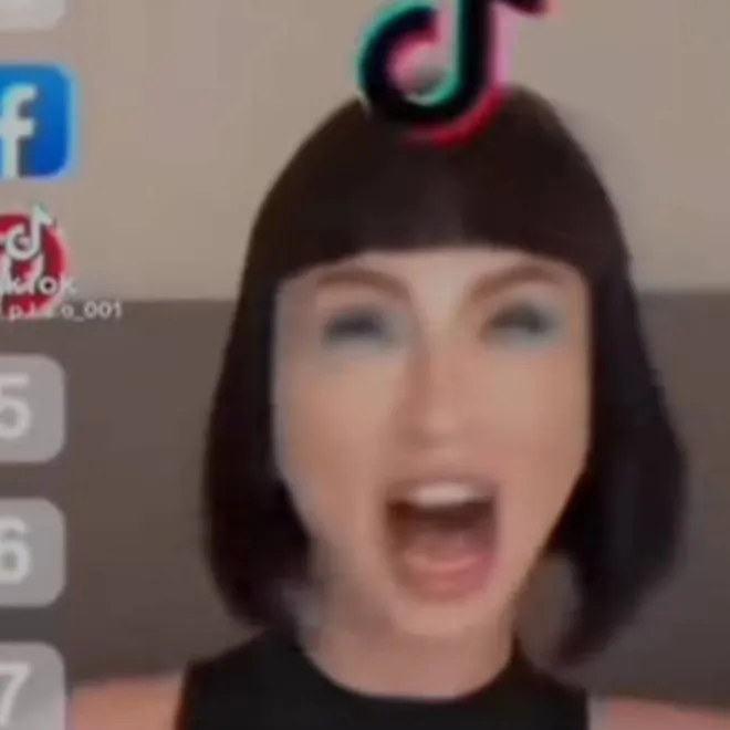 chat with ai character: daisy
